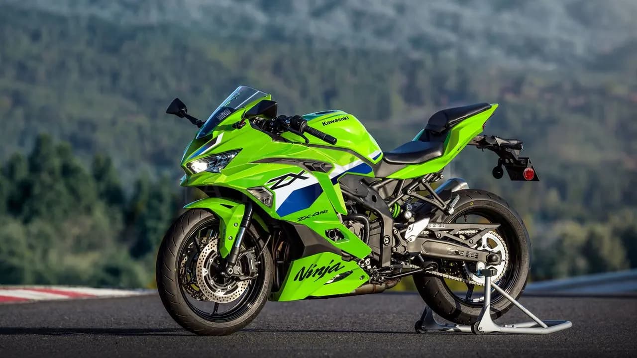 Kawasaki Ninja: Lime-Green Velocity metal wall art by Artelyx Studios